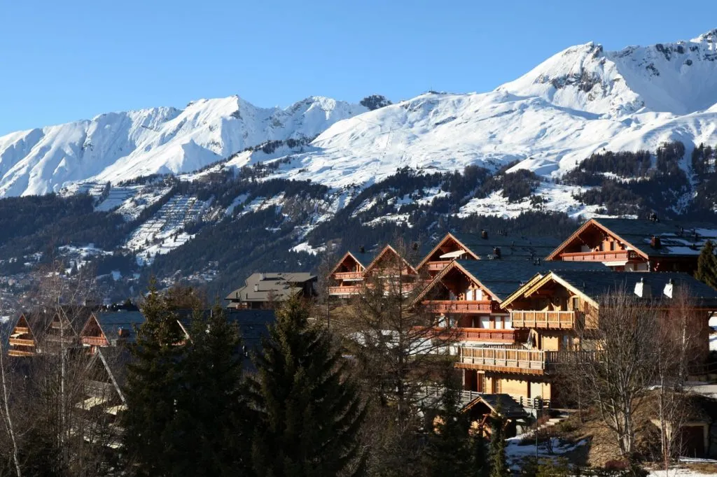 Balcons face aux alpes.