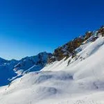 Bergblick beim Skifahren in St. Moritz, Schweiz