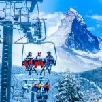 erstaunlich schöne Aussicht auf Gornergrat, Zermatt, Matterhorn Skigebiet in der Schweiz mit Seilbahn Transport